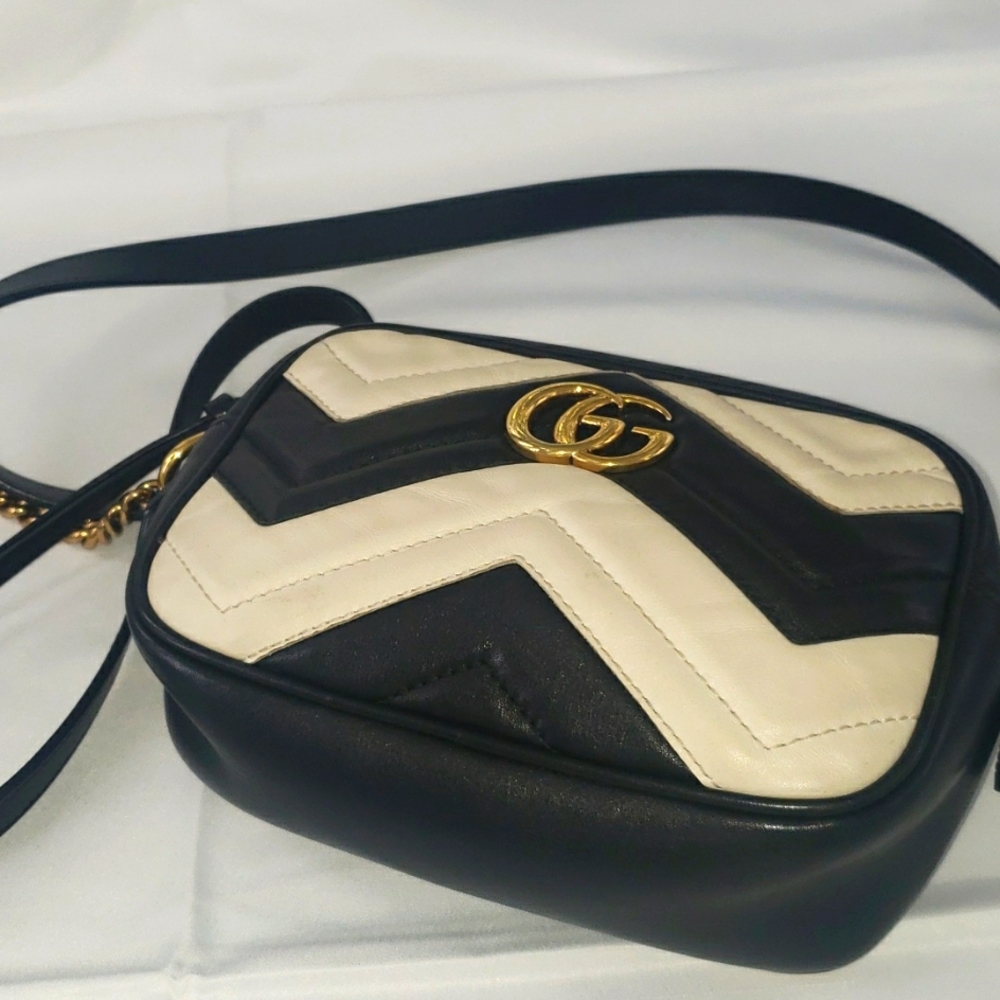 Authentic Gucci Mammoth crossbody black and off-white mini handbag